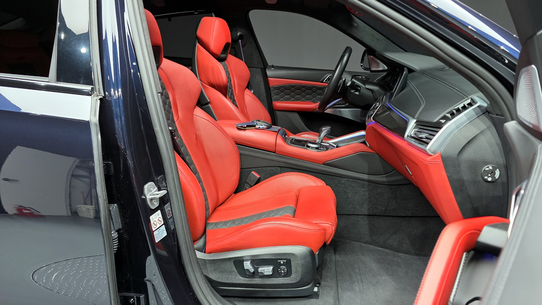 X6M	