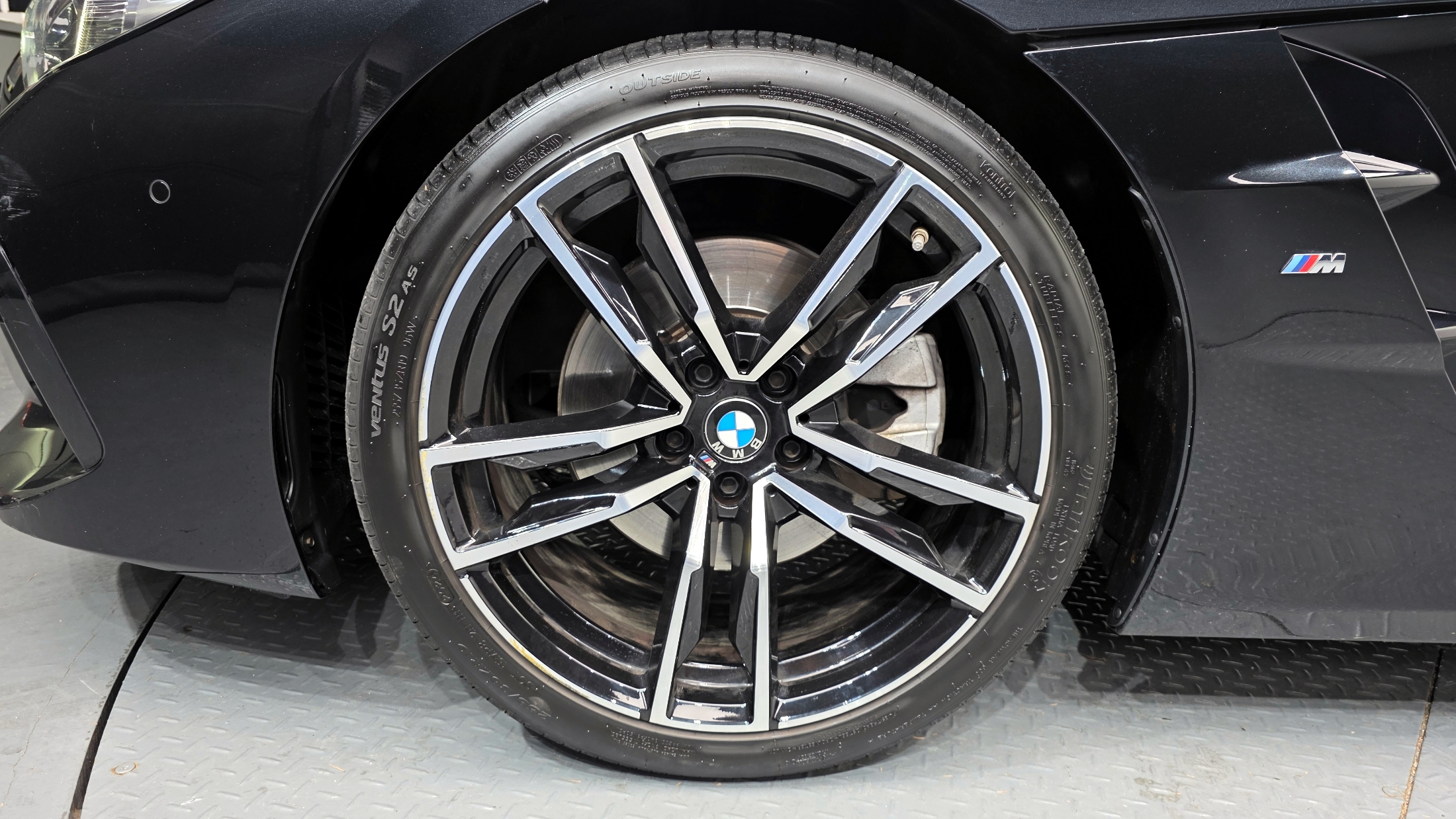 Z4		