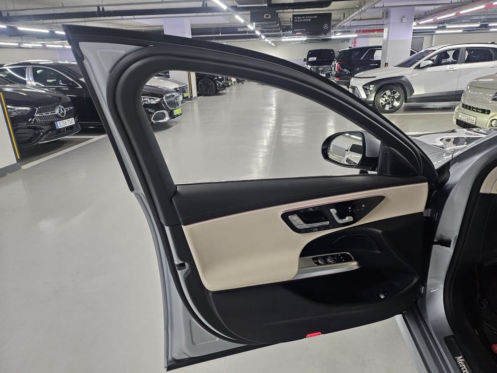 E200