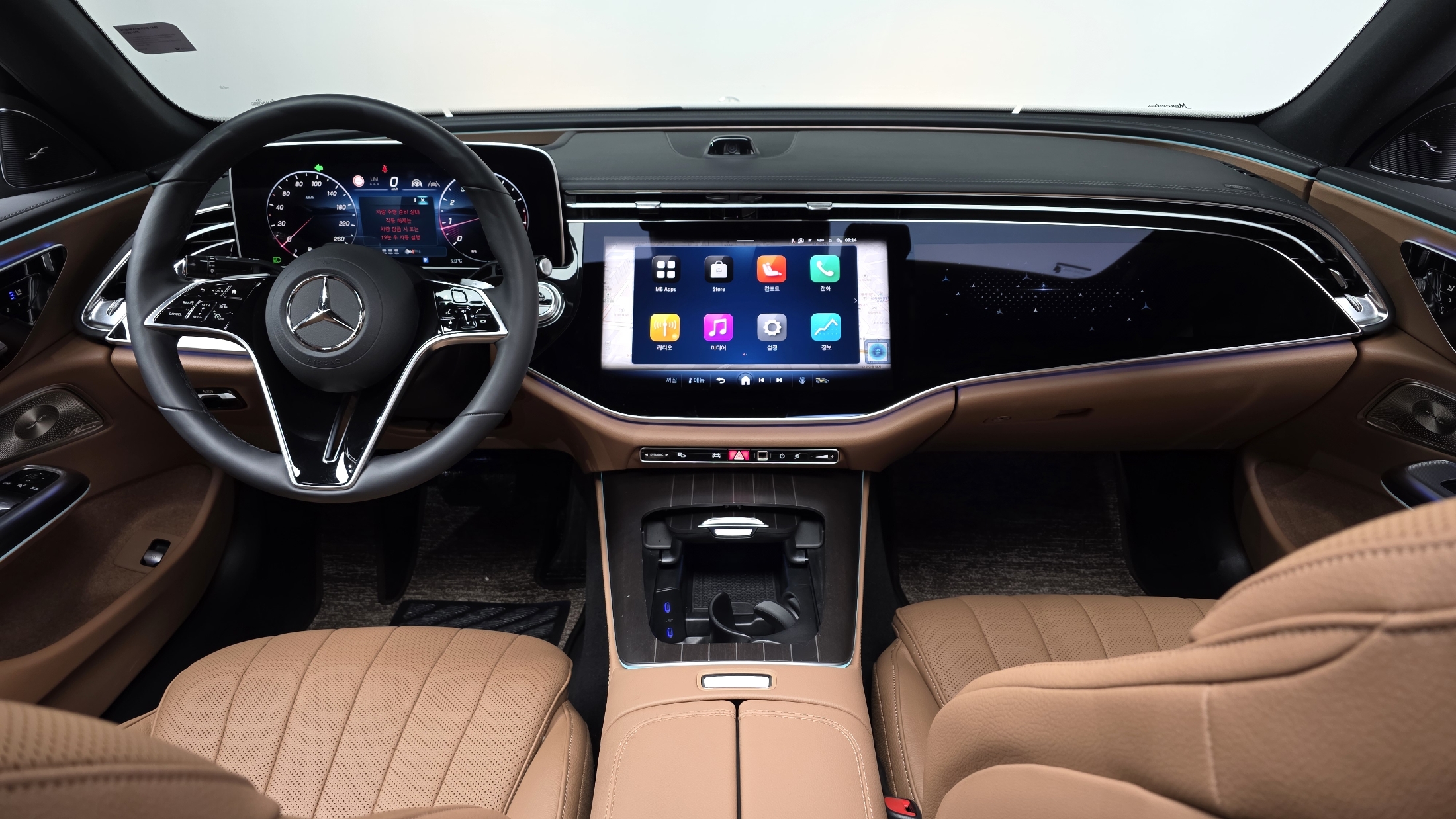 E300
