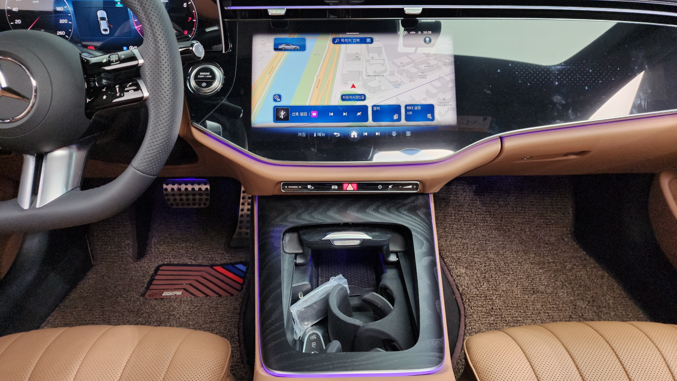 E300