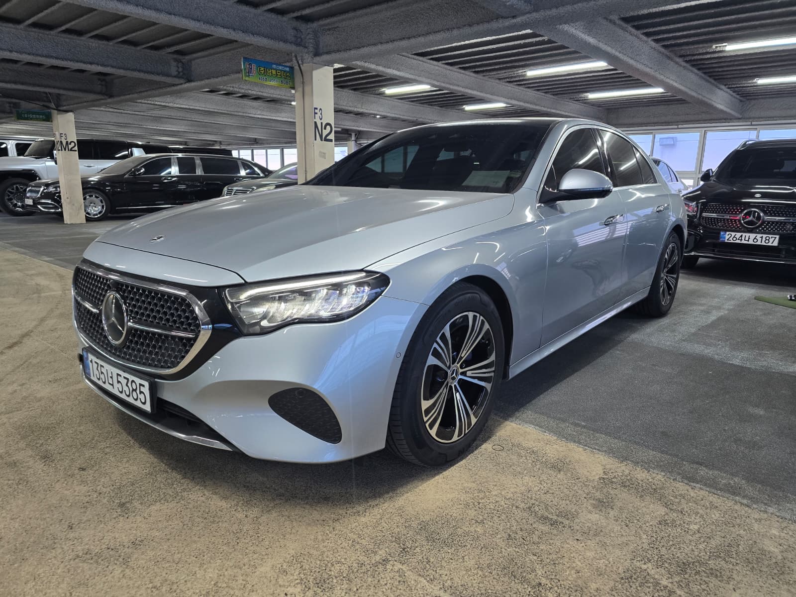 E200