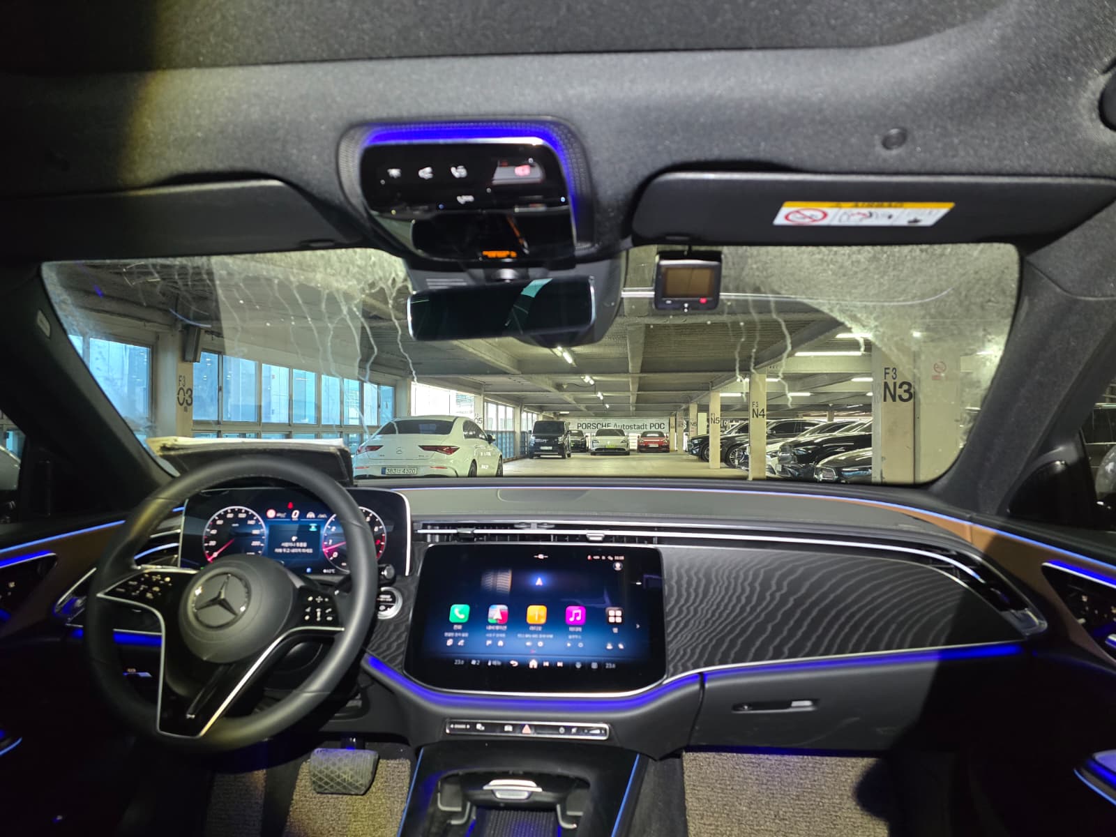 E200
