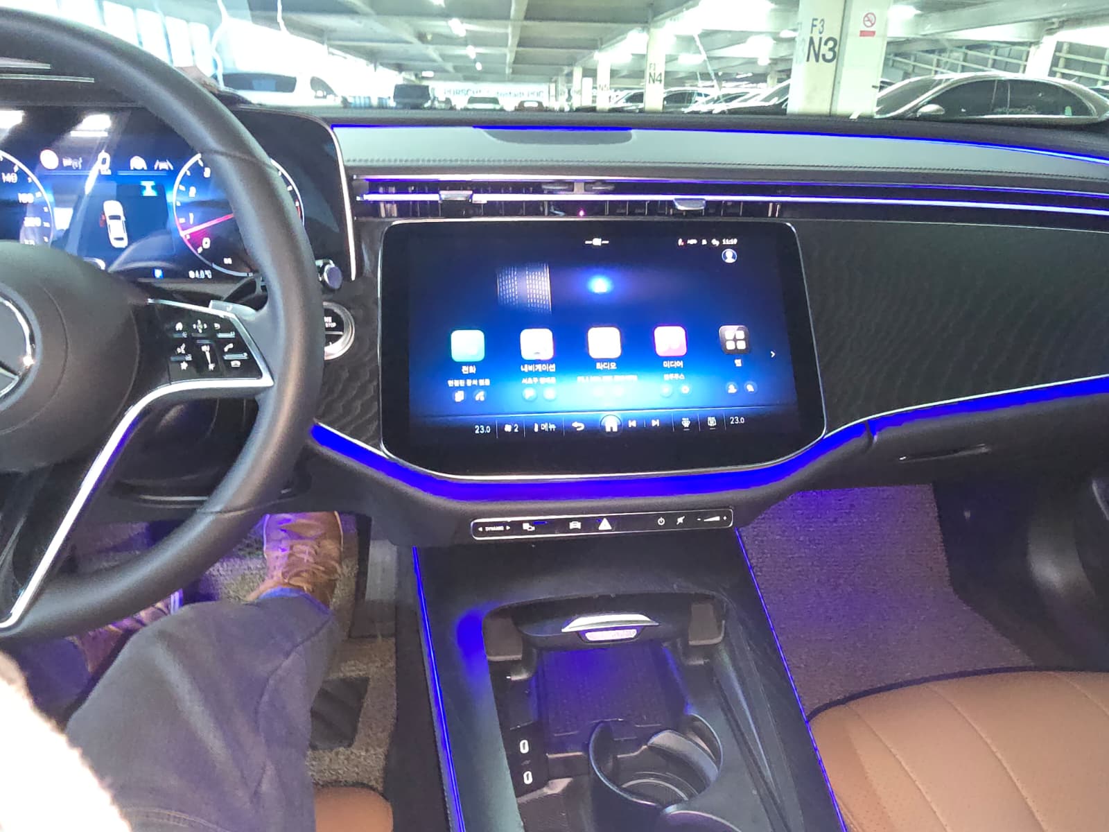 E200