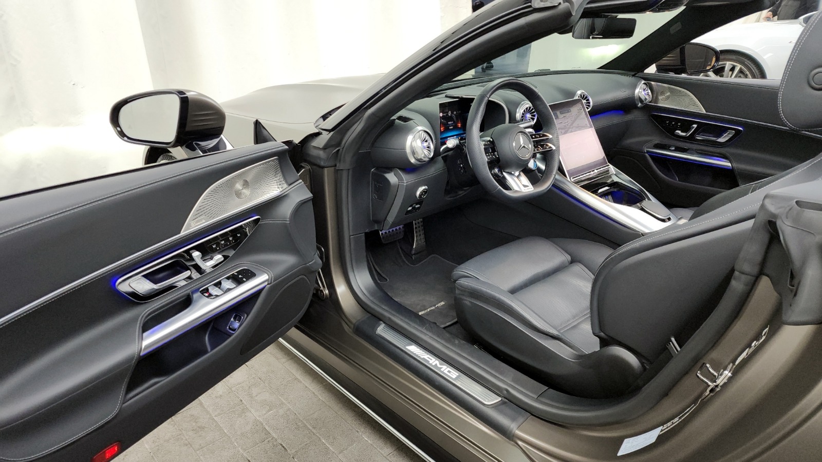 SL63	