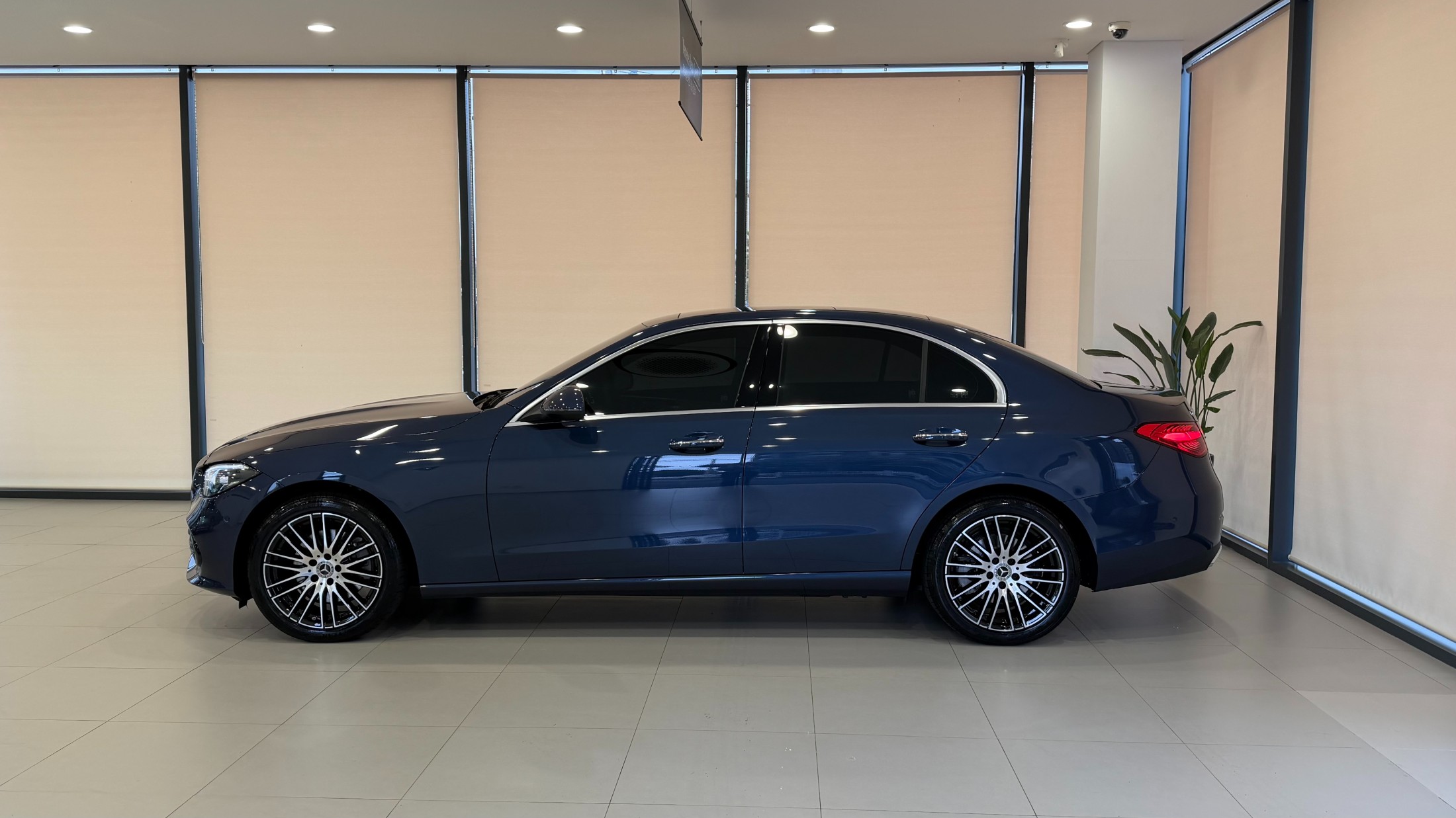 C200	