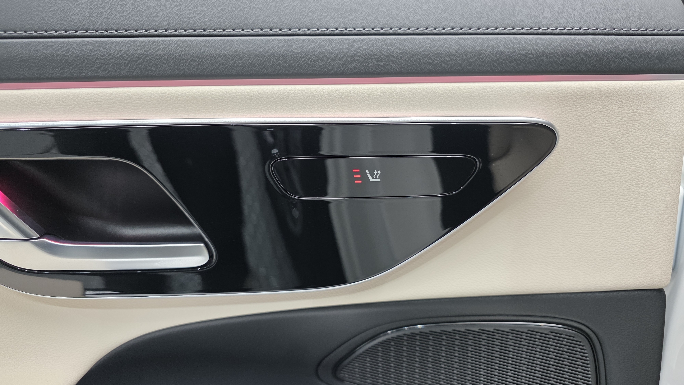E200	