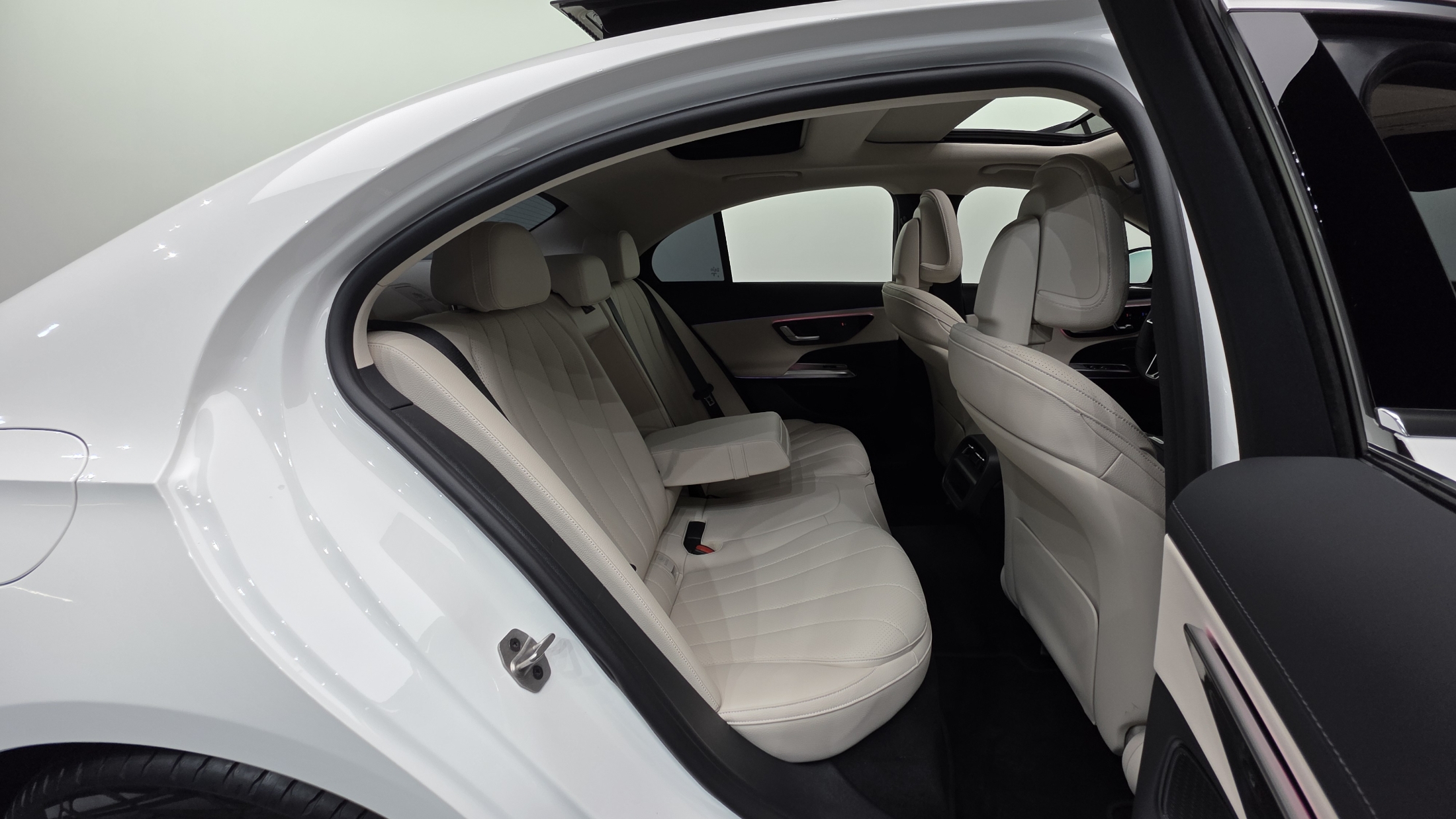 E200	