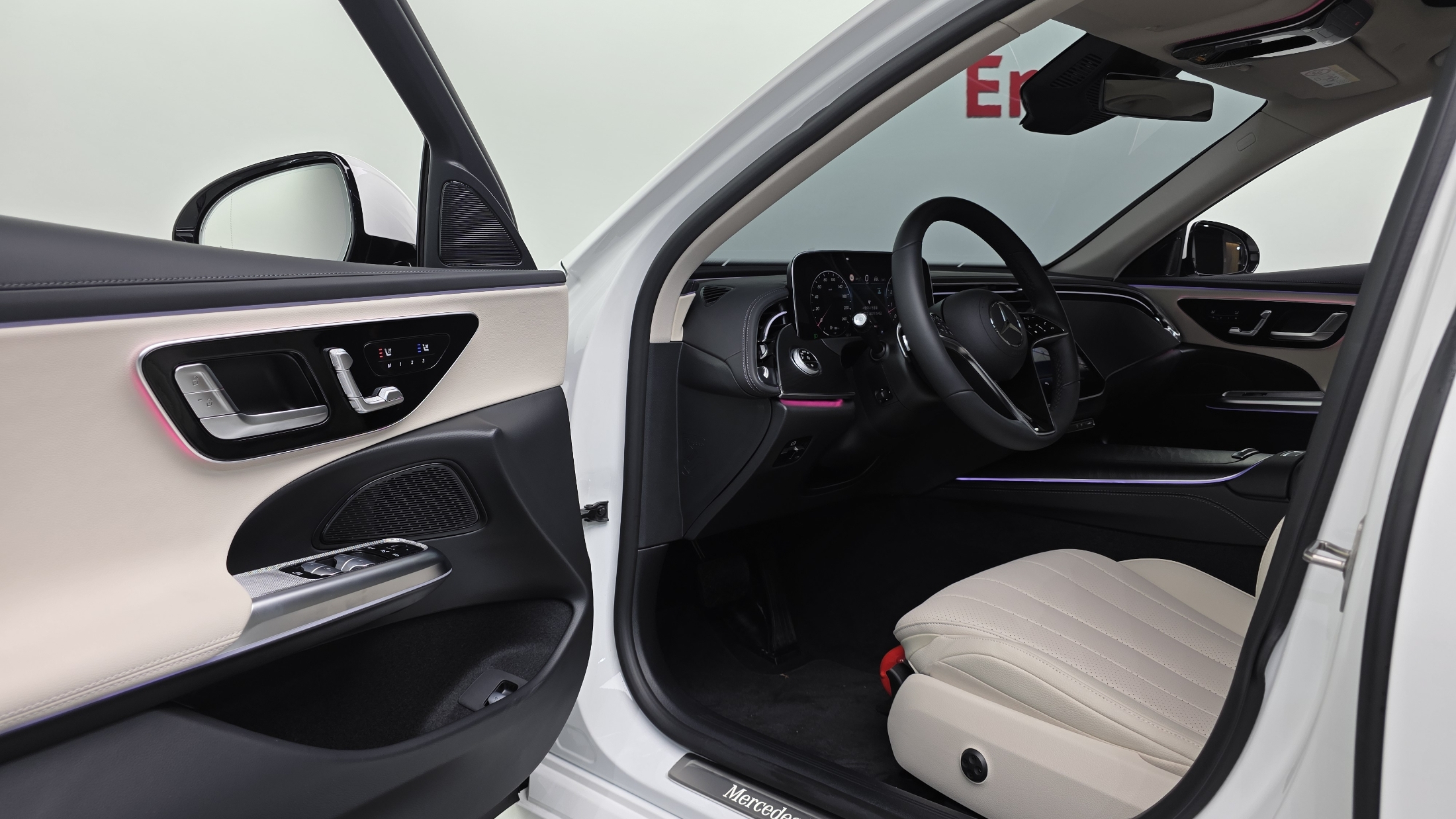 E200	