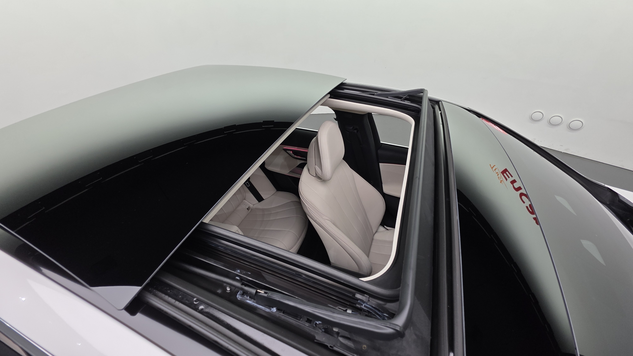 E200	