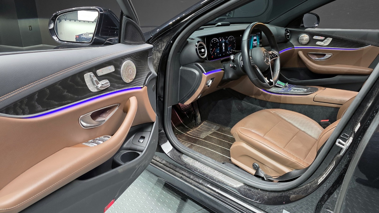 E250
