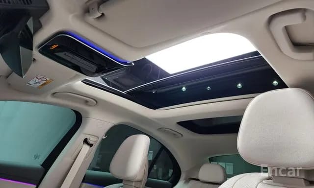 E300