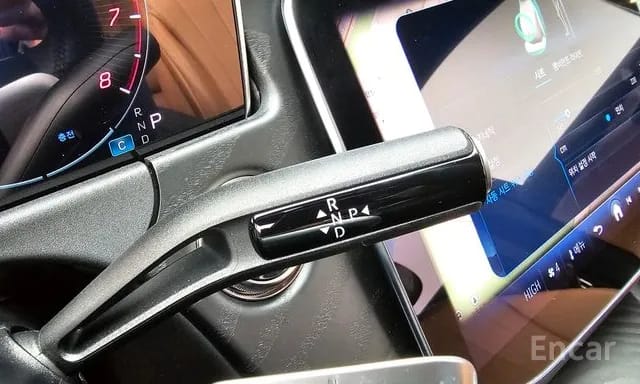 E200