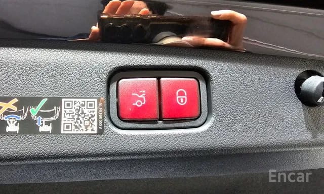 E200