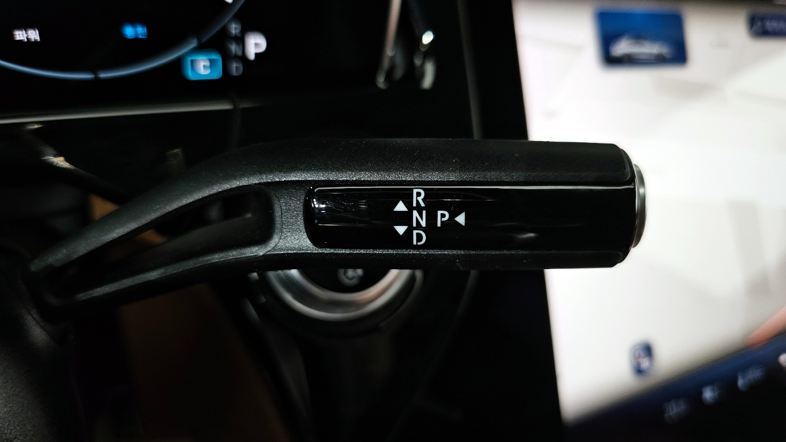 E300