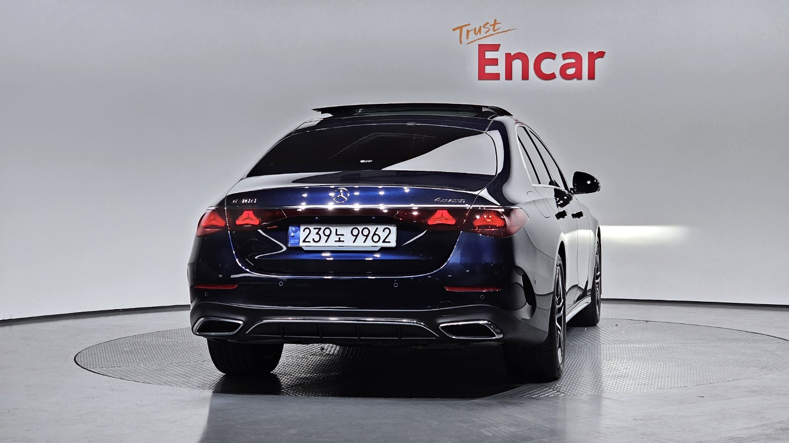 E300