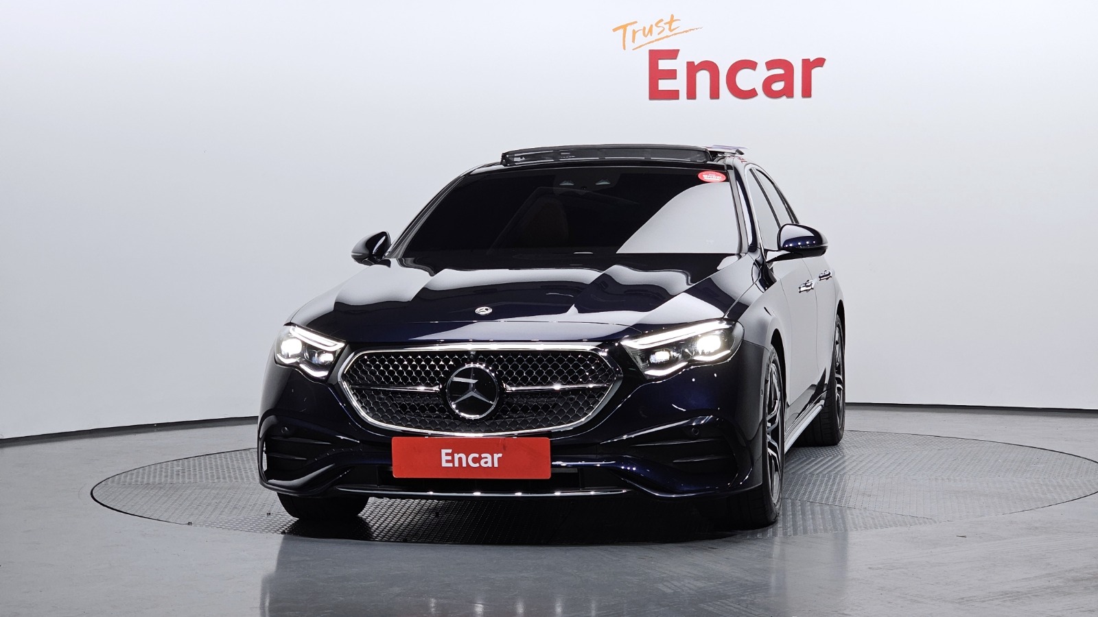 E300