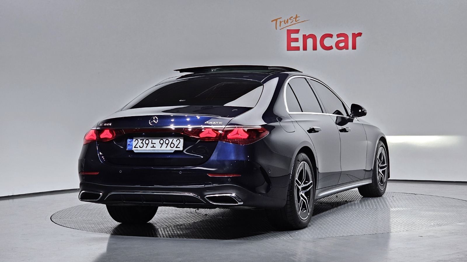 E300
