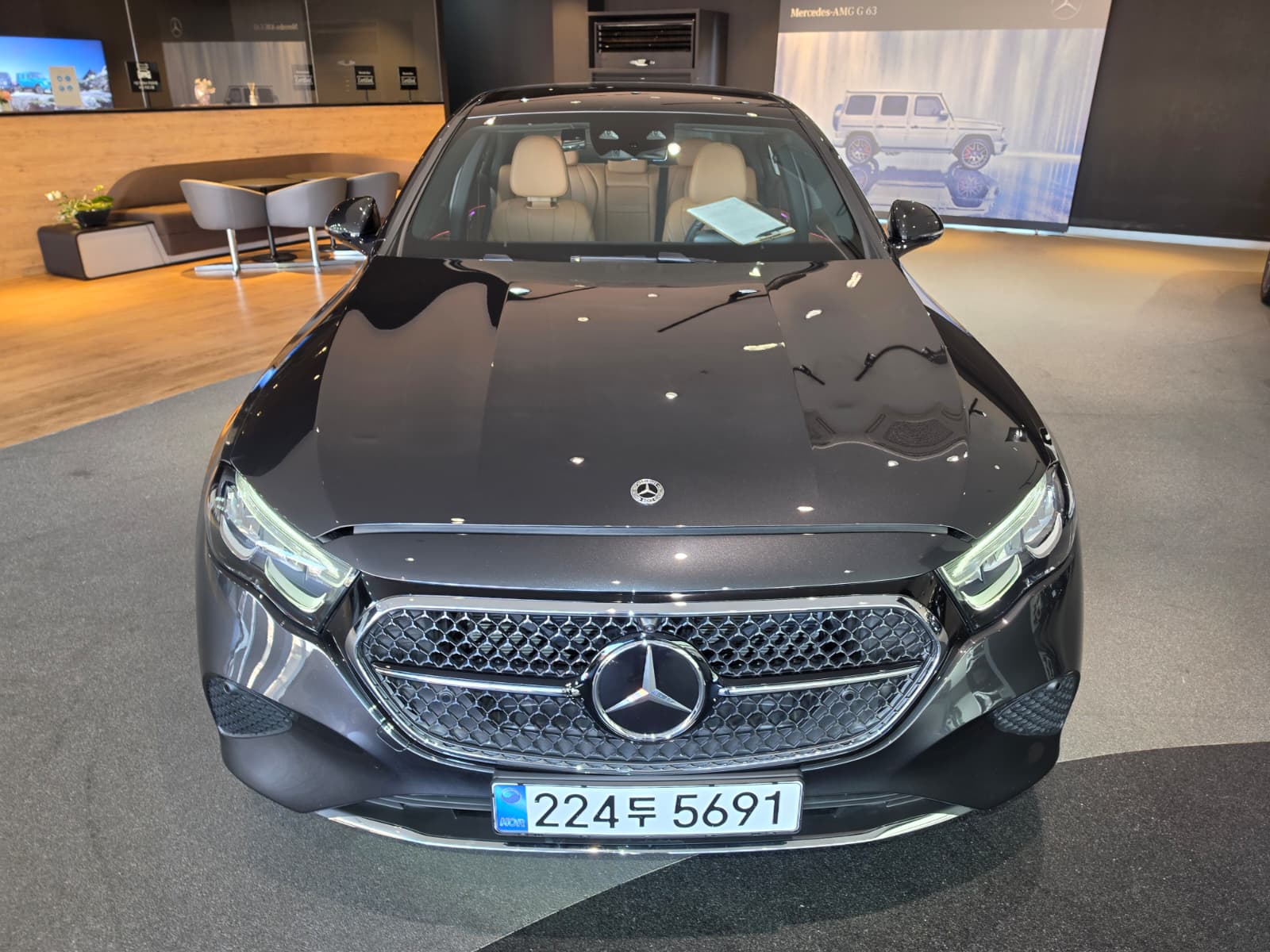 E200