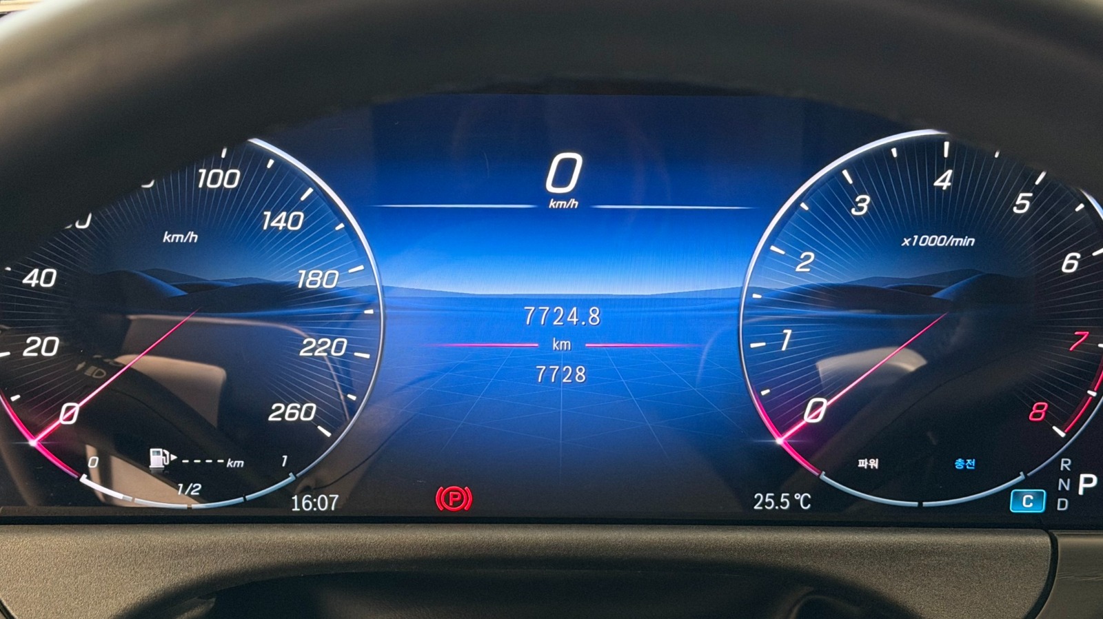 E200