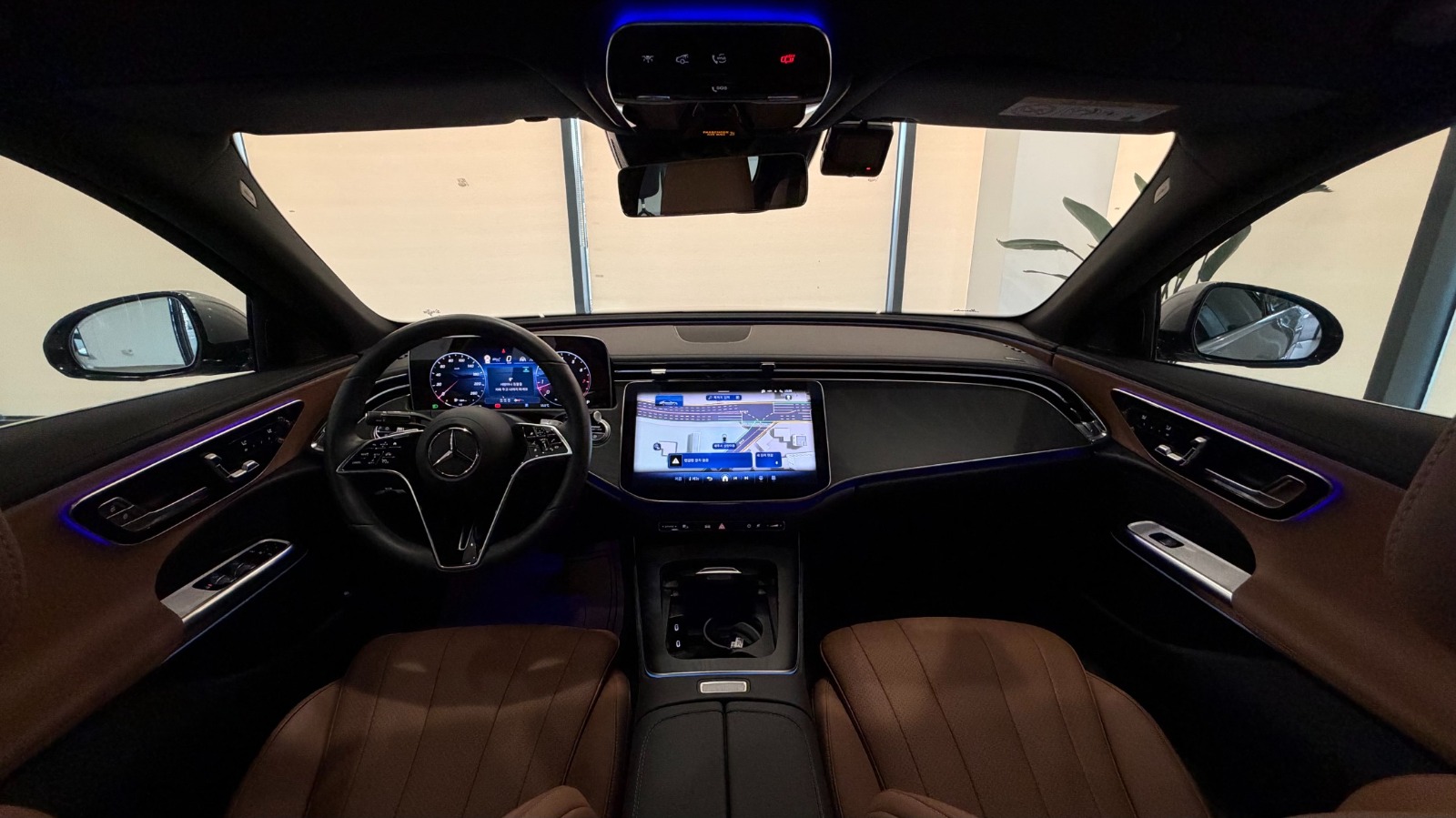 E200