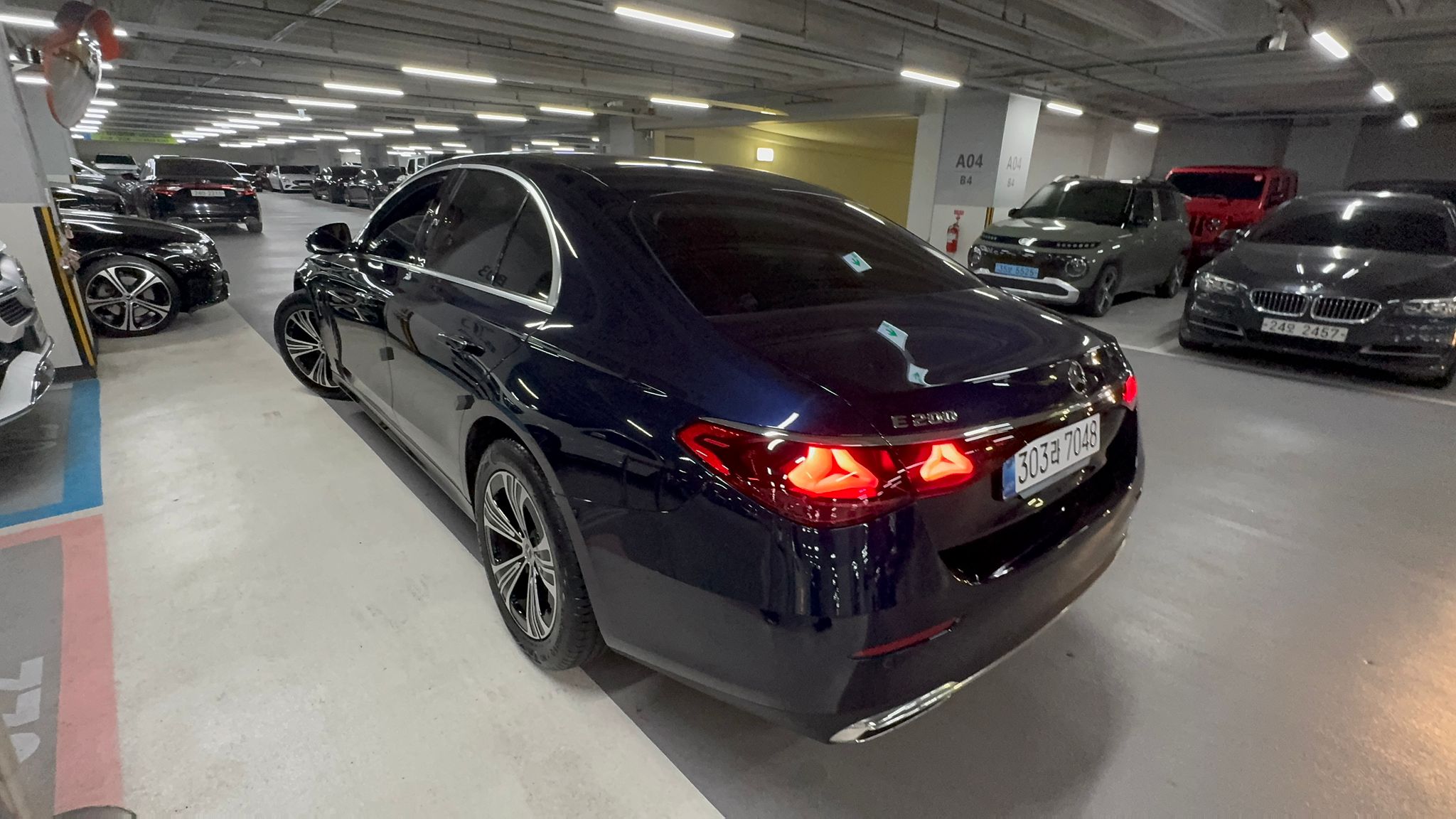 E200