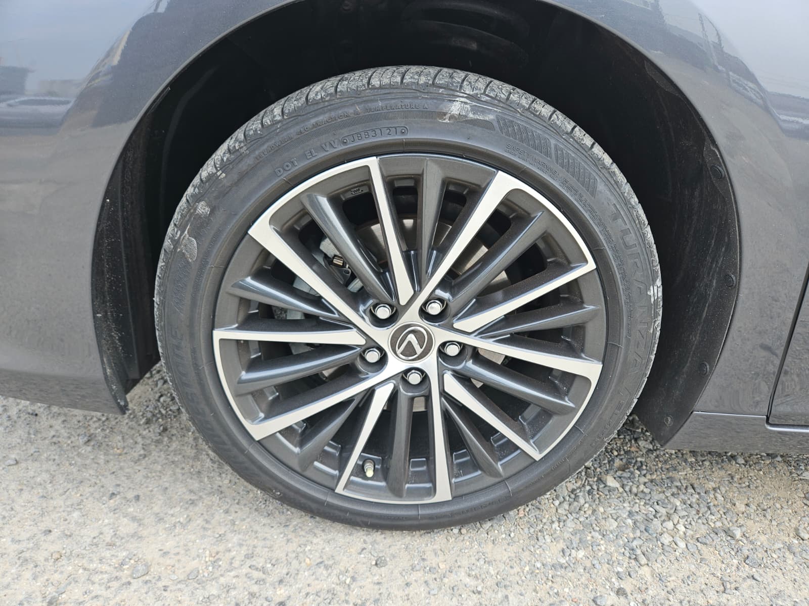 ES300
