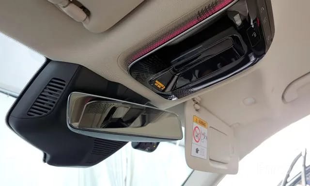 E200