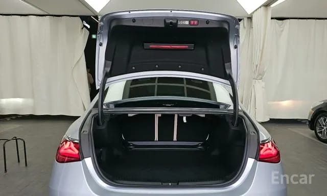 E200