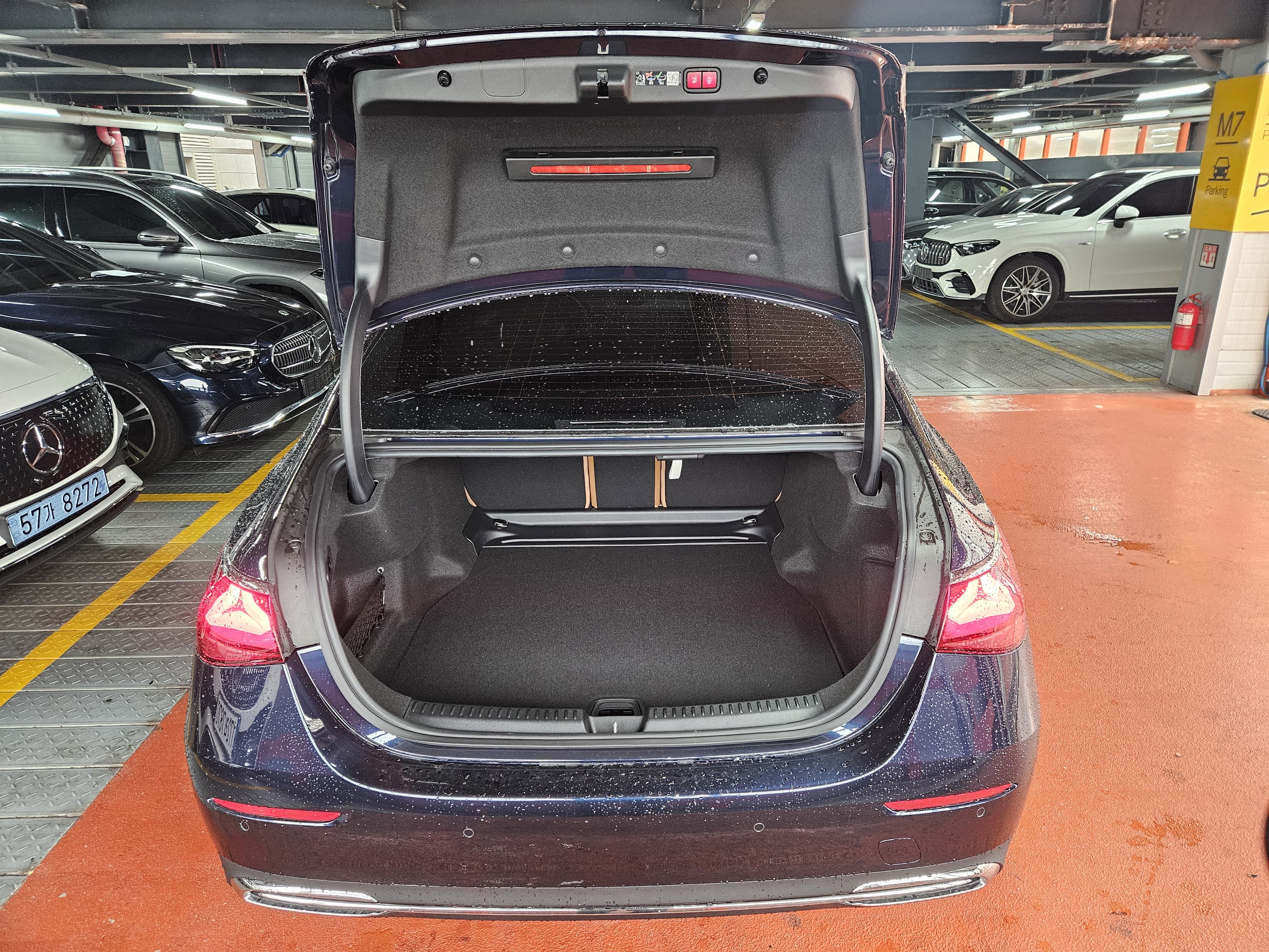 E200