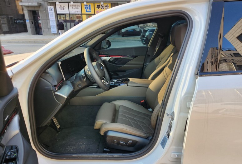 BMW 520i 