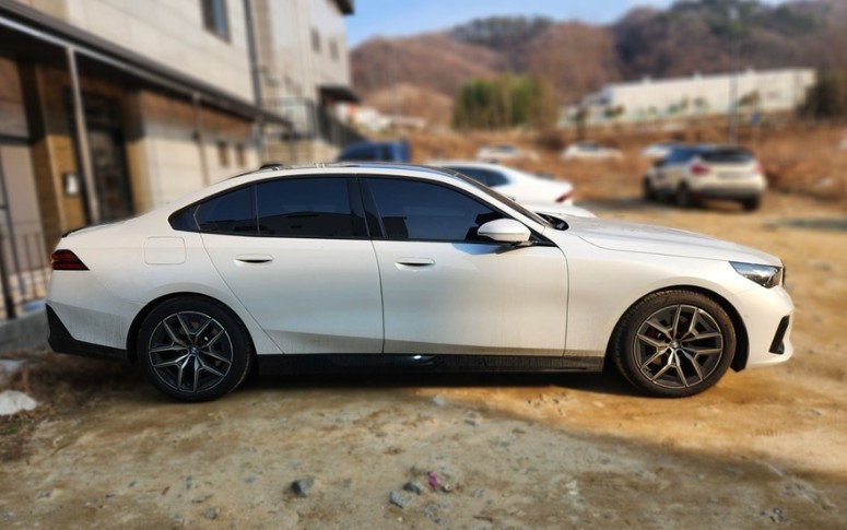 BMW 520i 