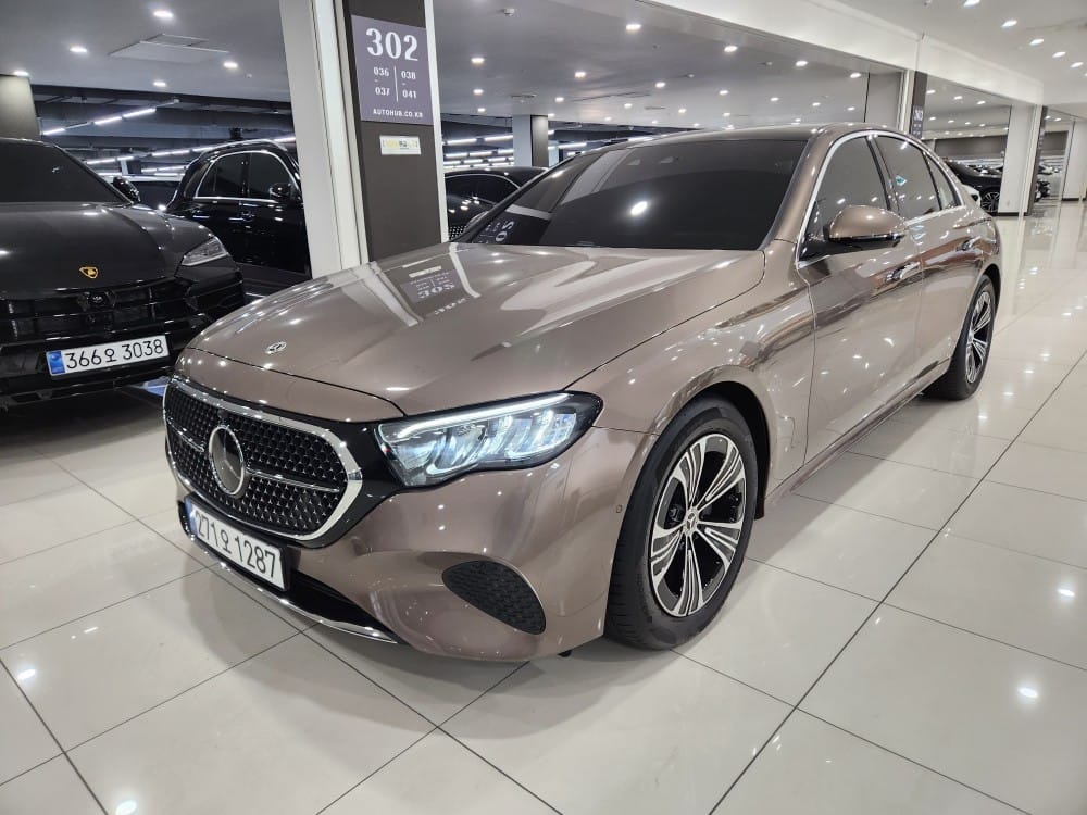 E200
