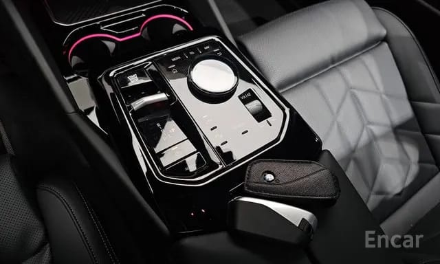 BMW 520i