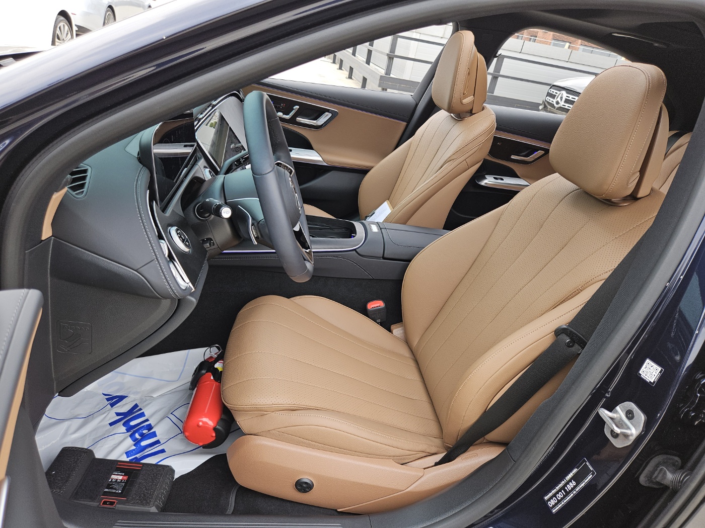 E200