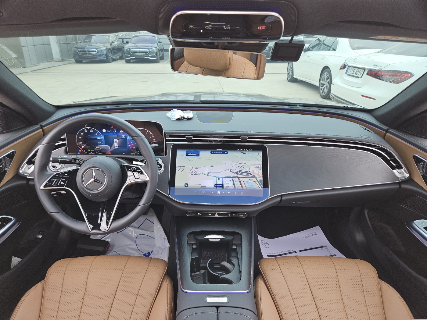 E200