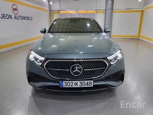 E300
