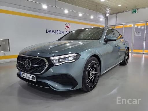 E300