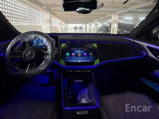 E200