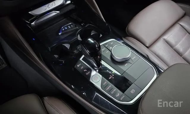 X4