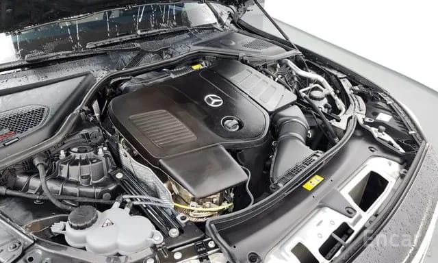 E200
