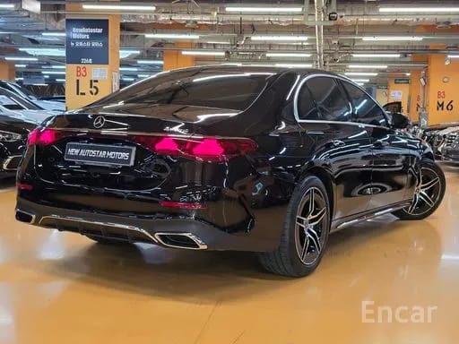 E300