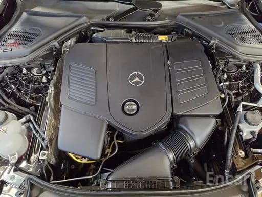 E300