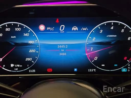 E300