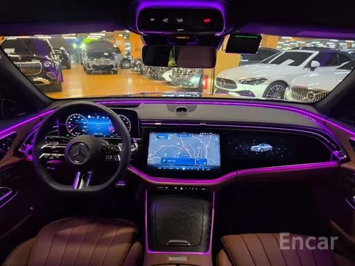 E300