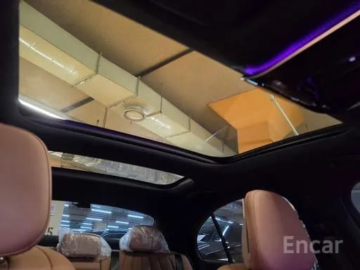 E300