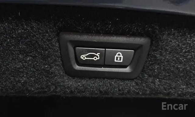 M8