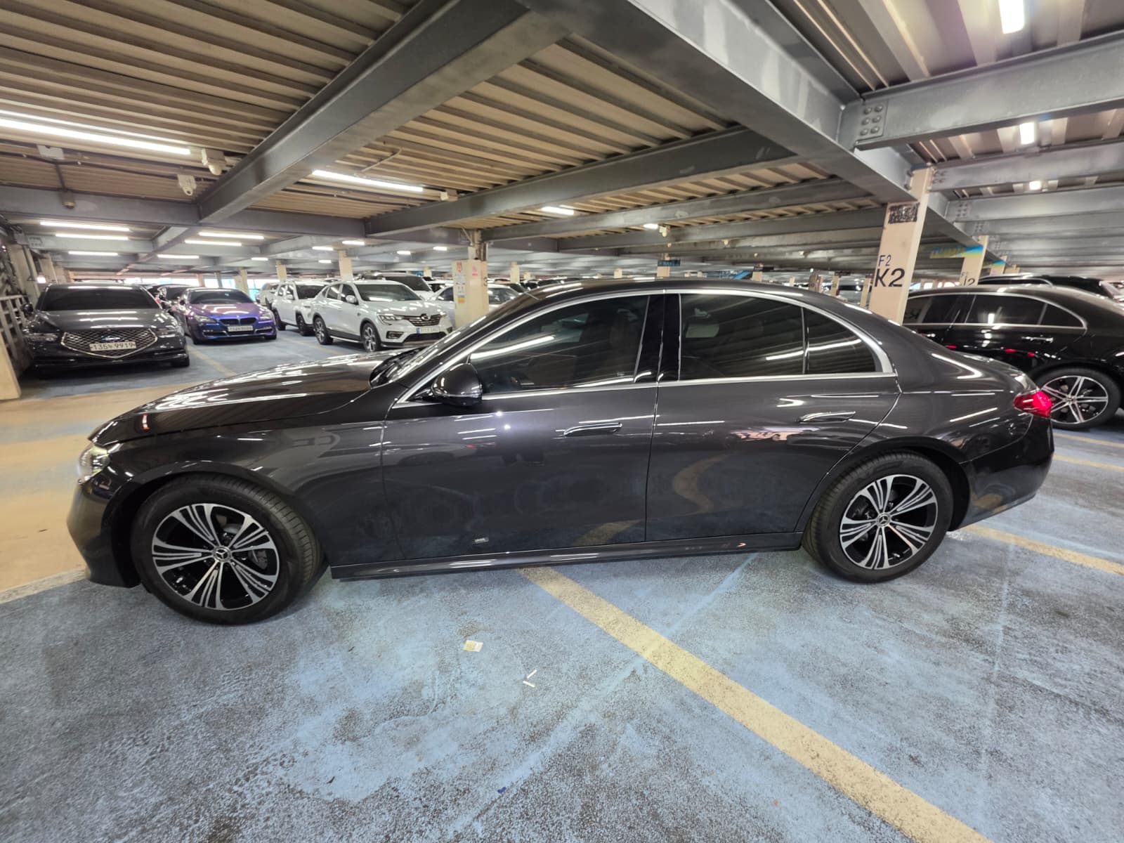 E200