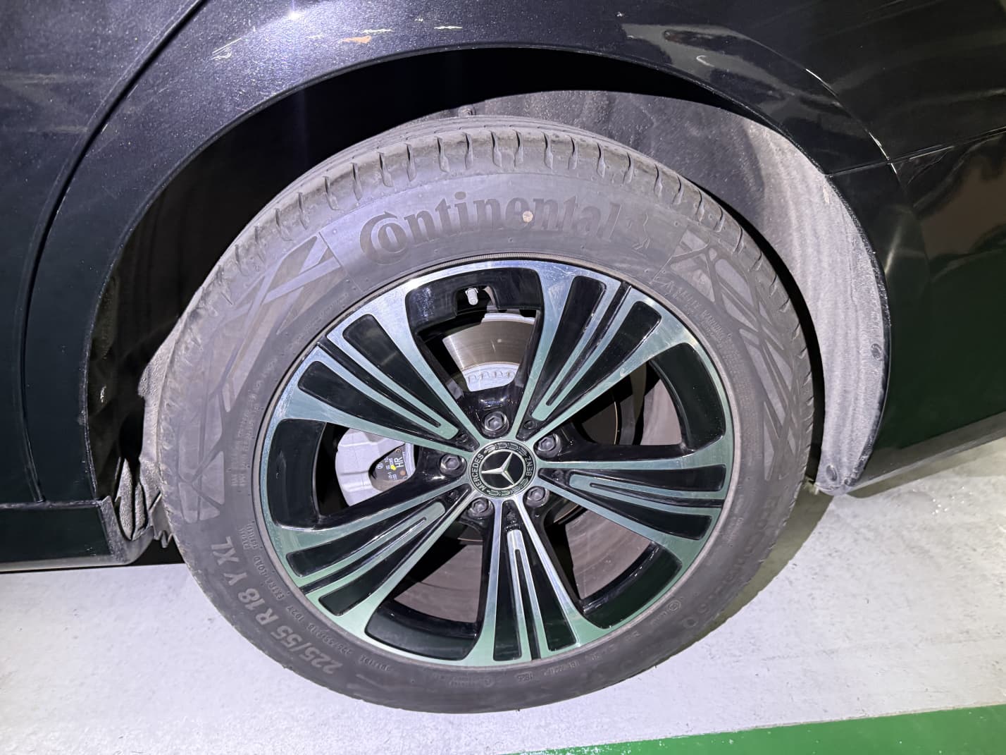 E200