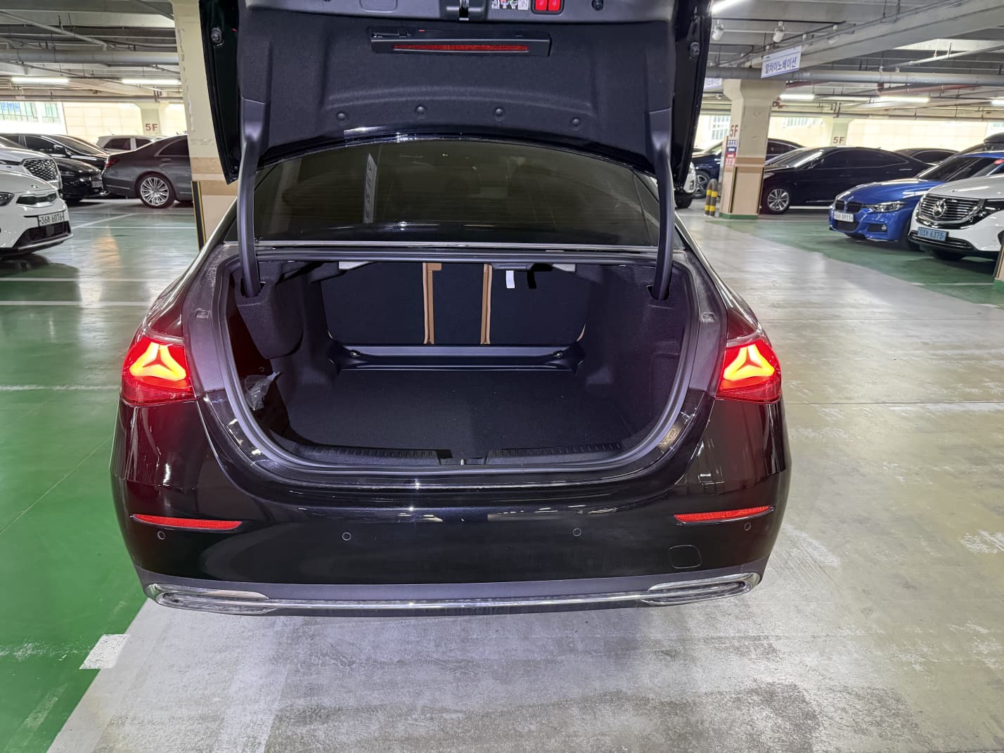 E200
